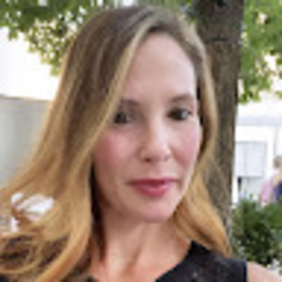 Meet your Posher, Rachel - Picture 1 of 1